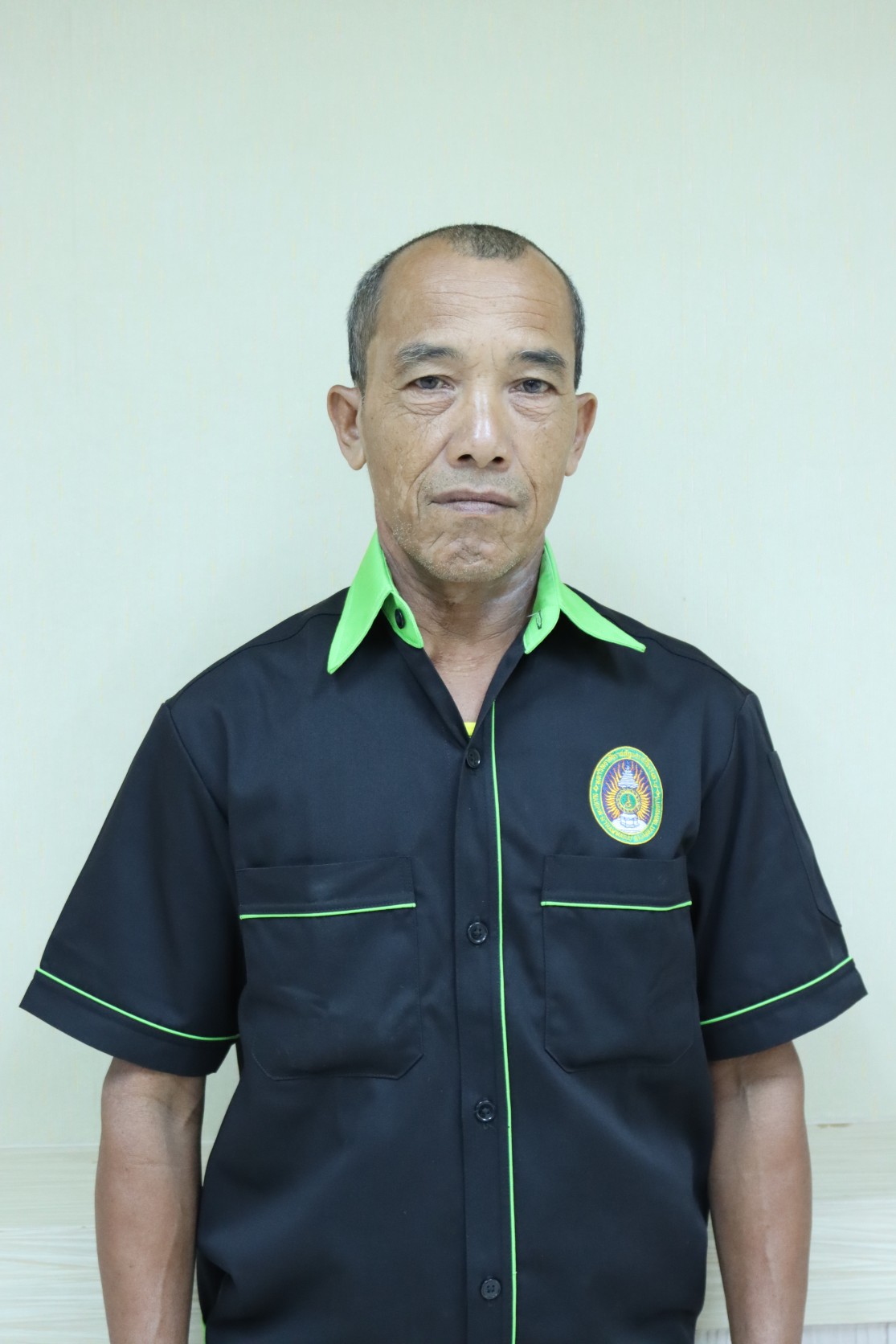 นายเหวียน โพธิ์ทิพย์
